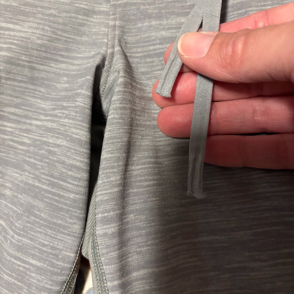 lululemon athletica Men's Heathered Gray Athletic Shorts - Picture 3 of 7